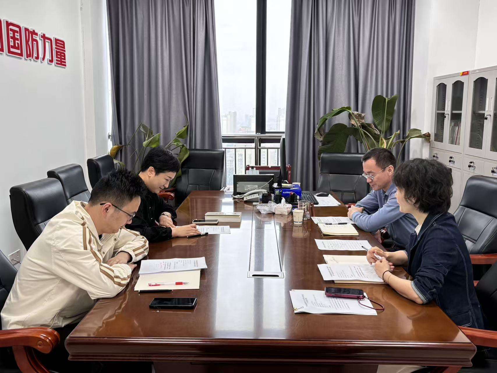 9b321c1688fc7f92ca3ae918253d2540 9b321c1688fc7f92ca3ae918253d2540